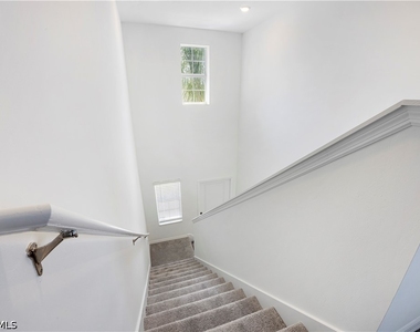 17392 Monte Isola Way - Photo Thumbnail 11