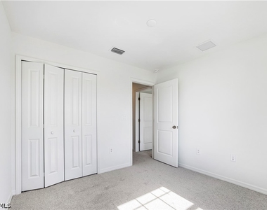 17392 Monte Isola Way - Photo Thumbnail 28