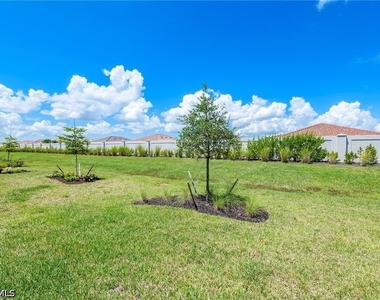 17434 Caravita Lane - Photo Thumbnail 25