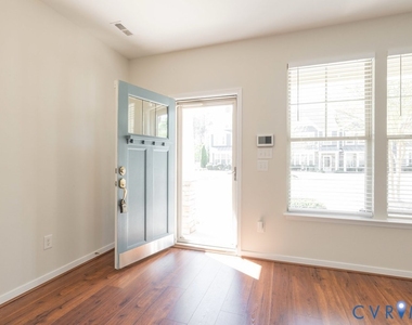17458 Memorial Tournament Drive - Photo Thumbnail 3