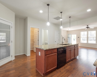 17458 Memorial Tournament Drive - Photo Thumbnail 8