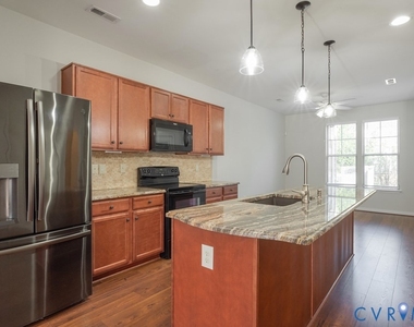 17458 Memorial Tournament Drive - Photo Thumbnail 6