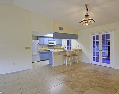 1398 Evalena Lane - Photo Thumbnail 7