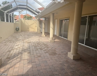 13942 Bently Circle - Photo Thumbnail 22