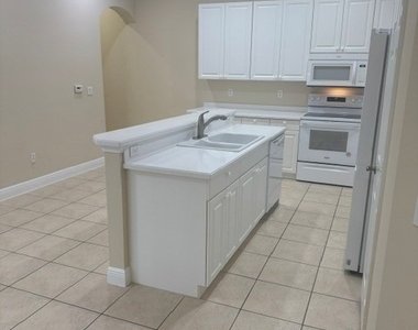 13942 Bently Circle - Photo Thumbnail 5
