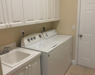 13942 Bently Circle - Photo Thumbnail 21
