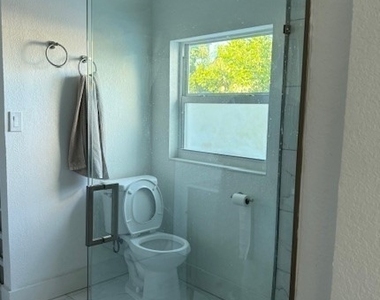 21484 Edgewater Drive - Photo Thumbnail 6