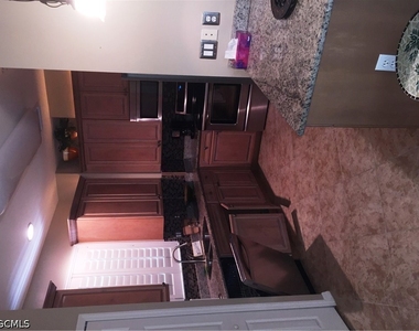 16550 Goldenrod Lane - Photo Thumbnail 5