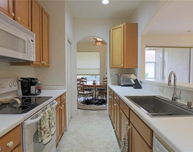 13225 Silver Thorn Loop - Photo Thumbnail 5