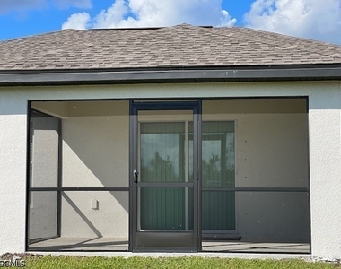 2800 Nw 25th Terrace - Photo Thumbnail 22