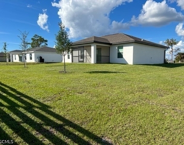 2800 Nw 25th Terrace - Photo Thumbnail 20