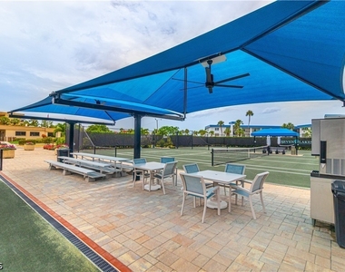 7410 Lake Breeze Drive - Photo Thumbnail 15
