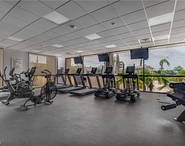 7410 Lake Breeze Drive - Photo Thumbnail 19