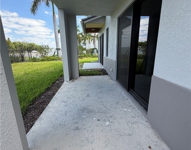9912 Portofino Vineyards Drive - Photo Thumbnail 19