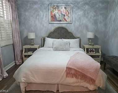11037 Harbour Yacht Court - Photo Thumbnail 10