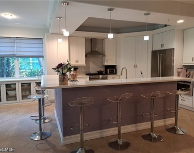 11037 Harbour Yacht Court - Photo Thumbnail 6