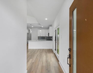 8109 Hamlet Street - Photo Thumbnail 1