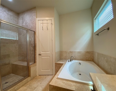 74 N Hutcheson Street - Photo Thumbnail 19