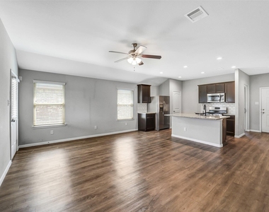 3434 Mcdonough Way - Photo Thumbnail 15