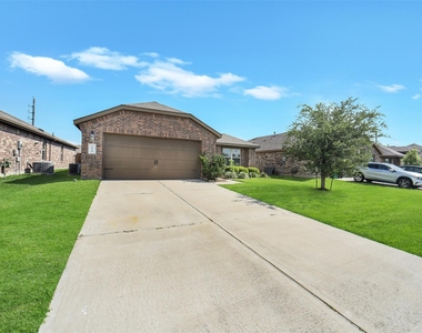 3434 Mcdonough Way - Photo Thumbnail 1