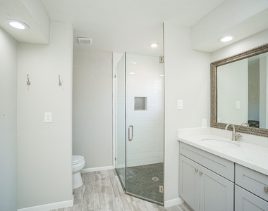 22418 Goldstone Drive - Photo Thumbnail 18