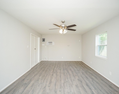 22418 Goldstone Drive - Photo Thumbnail 26