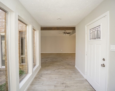 22418 Goldstone Drive - Photo Thumbnail 3