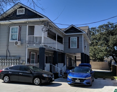 7124 Avenue F - Photo Thumbnail 9
