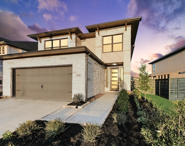 10706 Ursa Street - Photo Thumbnail 2