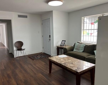 5106 Center Street - Photo Thumbnail 8
