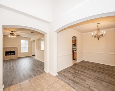 18914 Appletree Ridge Road - Photo Thumbnail 4