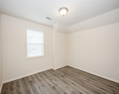 18914 Appletree Ridge Road - Photo Thumbnail 15
