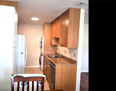 4615 Bayshore Drive - Photo Thumbnail 2