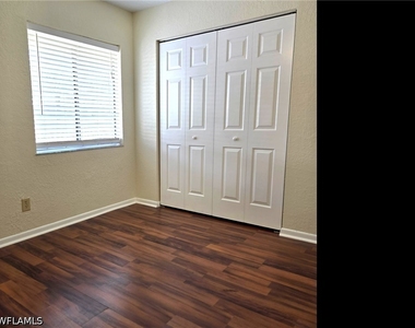 4615 Bayshore Drive - Photo Thumbnail 5