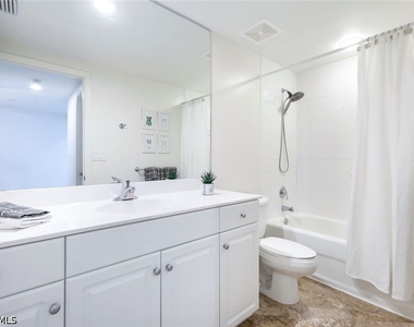 300 Dunes Boulevard - Photo Thumbnail 16