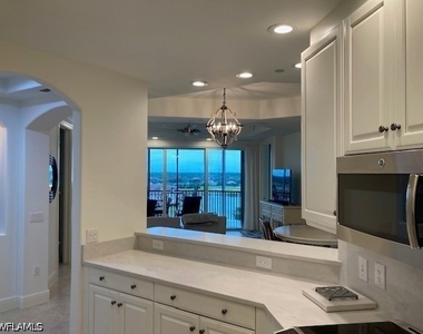 580 El Camino Real - Photo Thumbnail 31