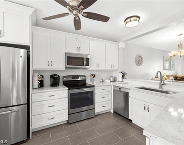 9022 Michael Circle - Photo Thumbnail 11