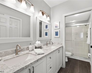 9022 Michael Circle - Photo Thumbnail 16