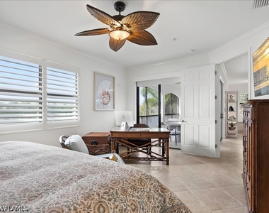 9476 Napoli Lane - Photo Thumbnail 10