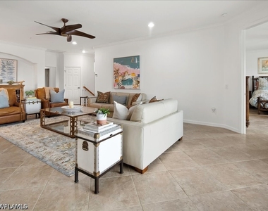 9476 Napoli Lane - Photo Thumbnail 3