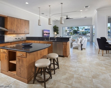 4419 Crayton Road - Photo Thumbnail 8