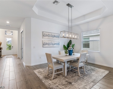 15907 Sugar Hill Drive - Photo Thumbnail 18