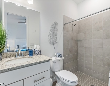 15907 Sugar Hill Drive - Photo Thumbnail 4