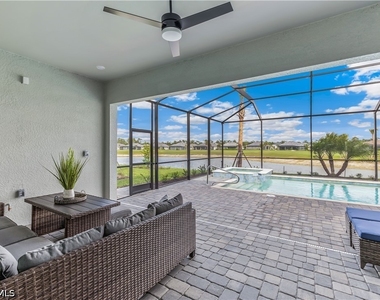 15907 Sugar Hill Drive - Photo Thumbnail 8