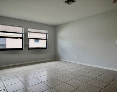 3808 Se 11th Avenue - Photo Thumbnail 10