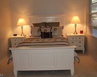 8680 Cedar Hammock Circle - Photo Thumbnail 10