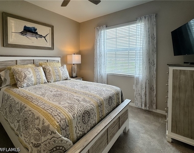 5651 Double Eagle Circle - Photo Thumbnail 13
