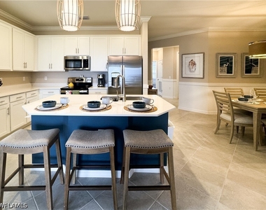 5651 Double Eagle Circle - Photo Thumbnail 7