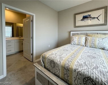 5651 Double Eagle Circle - Photo Thumbnail 14