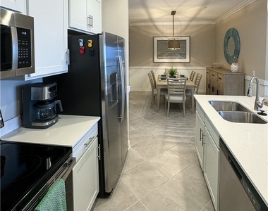 5651 Double Eagle Circle - Photo Thumbnail 9